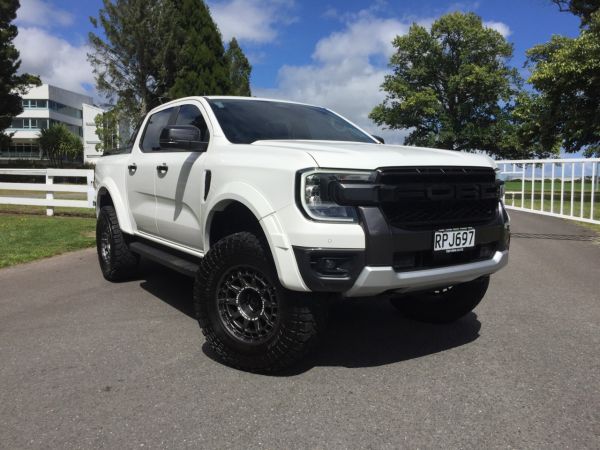 2023 Ford Ranger SPORT 4WD 3.0L V6 image