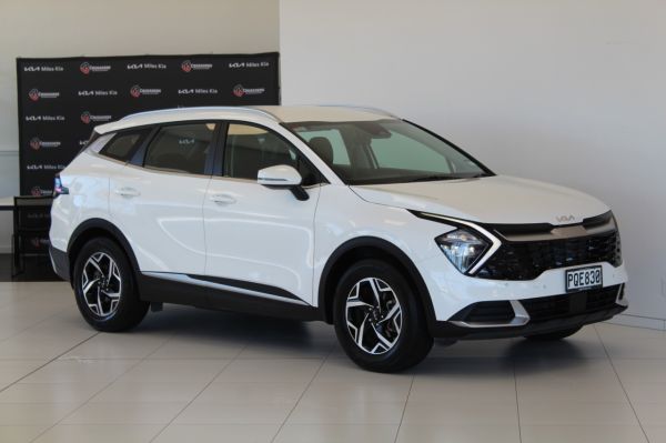 2022 Kia Sportage LX URBAN 2.0L PETROL image