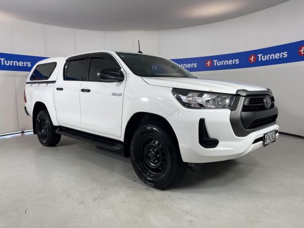 2021 Toyota Hilux Ute SR TD DC image