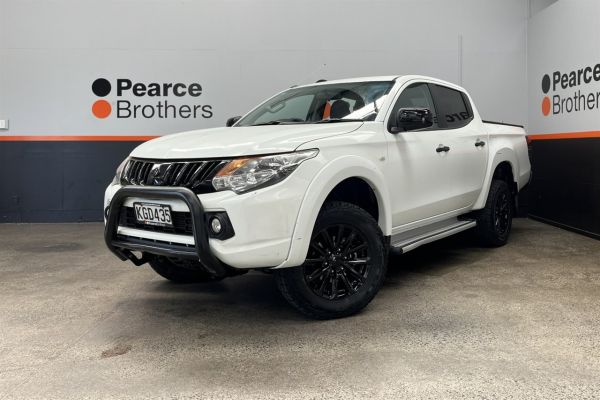 2016 Mitsubishi Triton Ute GLXR, LOW KMS, BLACKED OUT, NZ NEW image