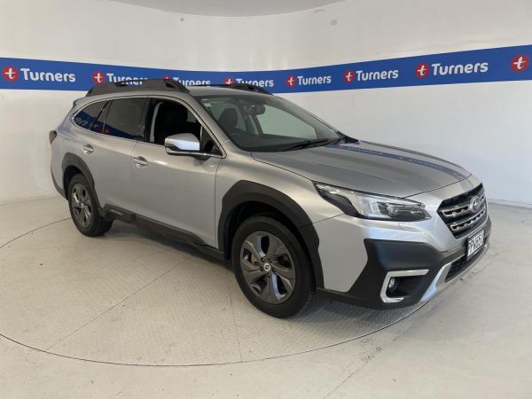 2021 Subaru Outback SUV image