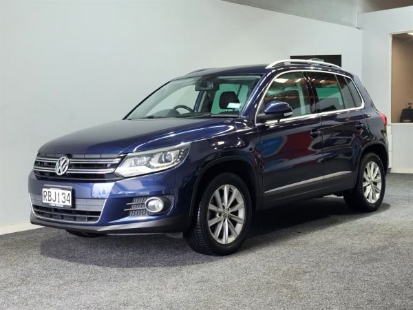 2013 Volkswagen Tiguan SUV 2.0TSI / 4MOTION / FACELIFT image