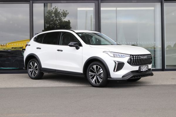 2026 Haval Jolion Ultra 2WD Hybrid 1.5 - NZ New image