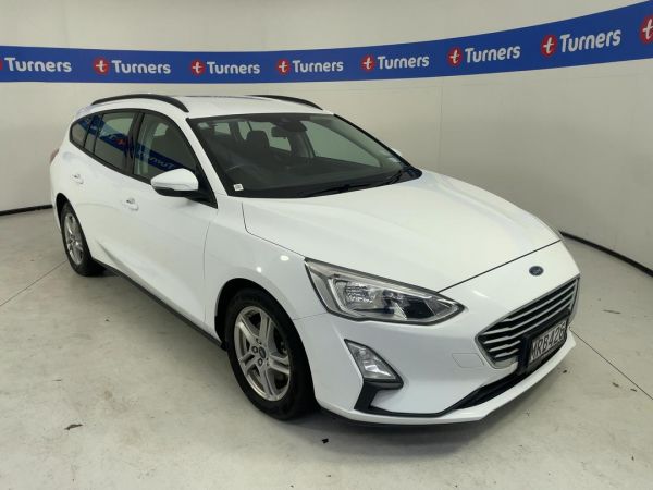 2020 Ford Focus Wagon Trend Wagon image