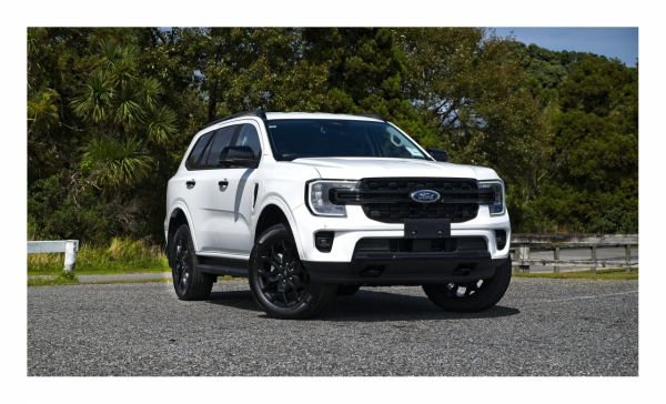 2025 Ford Everest Sport 2.0L 4WD image