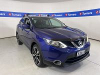 Image for 2015 Nissan Qashqai SUV ST-L