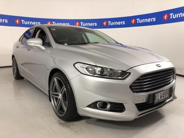 2017 Ford Mondeo Hatchback Trend 5DR Petrol image