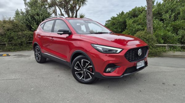 2025 MG ZS T Essence image