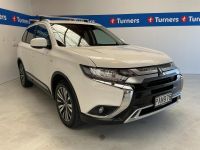 Image for 2022 Mitsubishi Outlander SUV LS