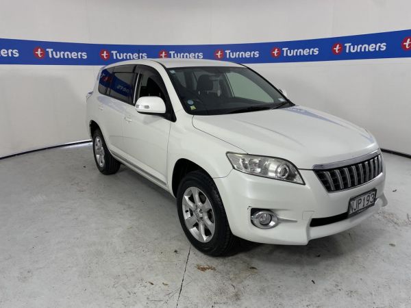 2012 Toyota Vanguard Wagon image