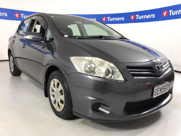 2011 Toyota Corolla Hatchback GX image