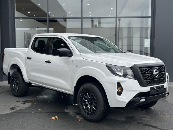 2025 Nissan Navara SL 4WD 2.3 Twin turbo Diesel image