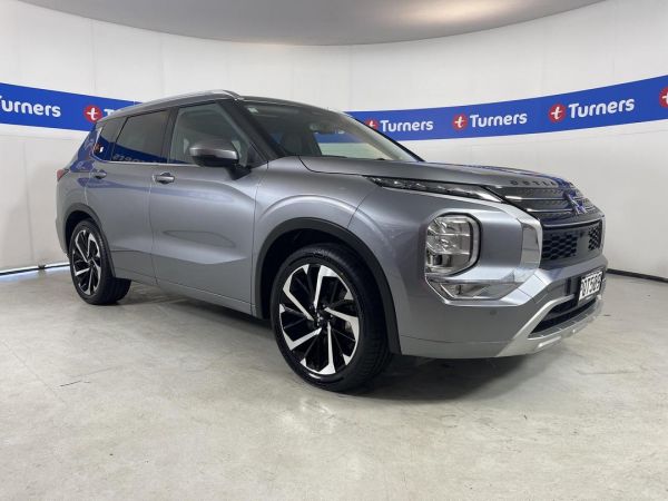 2022 Mitsubishi Outlander SUV VRX image