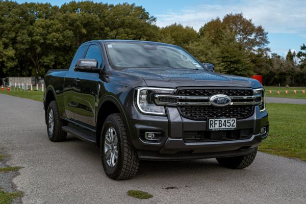 2025 Ford Ranger New Gen XLT 4WD Supercab 2.0 Bi Turbo image