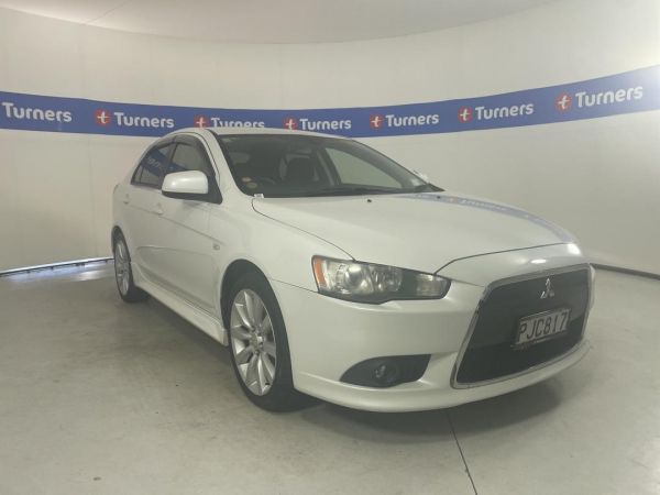 2011 Mitsubishi Galant Sedan Sportback image