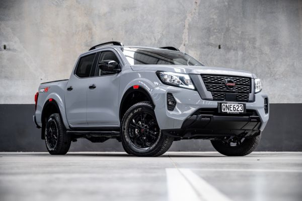 2024 Nissan Navara Pro-4X 2.3D 4WD image