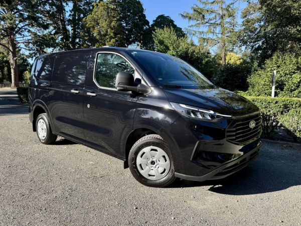 2026 Ford Transit CUSTOM 320 SWB image