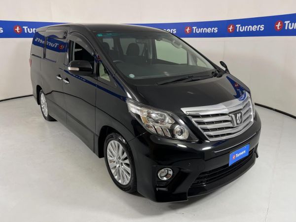 2013 Toyota Alphard Wagon image