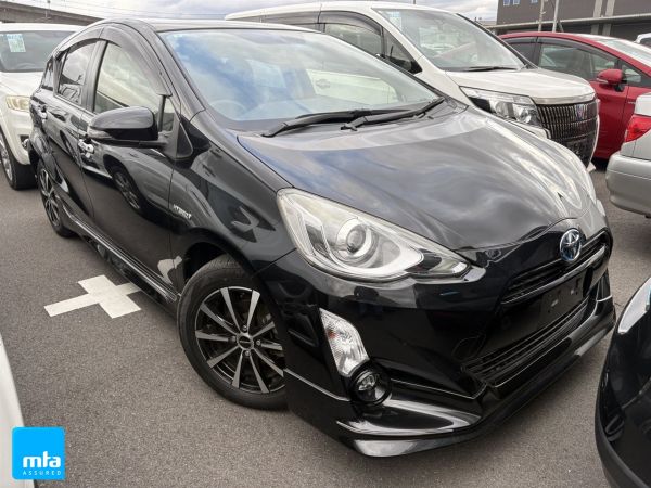 2015 Toyota Aqua Hatchback S BODY KIT image