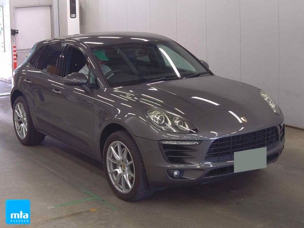 2015 Porsche Macan SUV S 4WD image