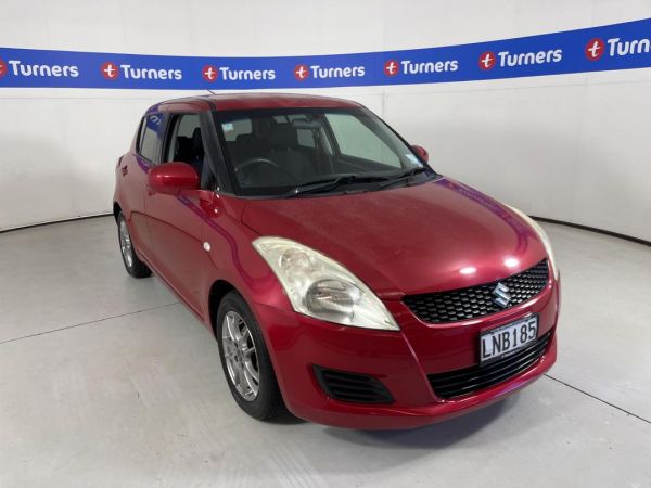 2011 Suzuki Swift Hatchback image