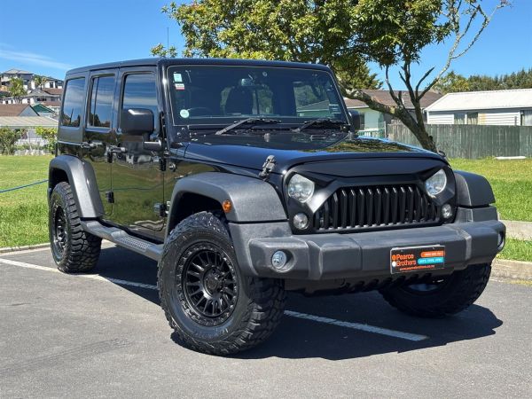 2018 Jeep Wrangler SUV JK SPORT UNLIMITED 4X4 image