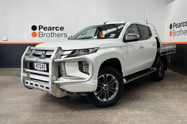 2020 Mitsubishi Triton Ute GLXR, 4X4, LOW KMS, FLATDECK image