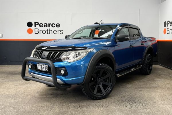 2016 Mitsubishi Triton Ute GLS, 4X4, BRAND NEW 20"MAGS, FLARES image