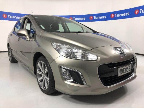 2013 Peugeot 308 Hatchback Active image