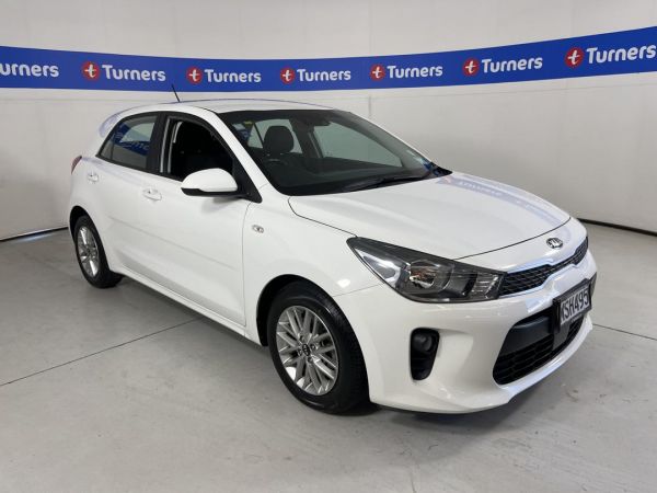 2020 Kia Rio Hatchback LX image