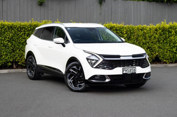 2022 Kia Sportage Deluxe 1.6pt/4wd/7am image