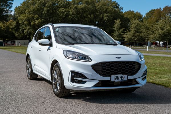 2024 Ford Escape ST-Line 2.5ltr Full Hybrid 2WD image