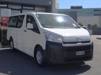 Image for 2020 Toyota Hiace ZR 2.8 Diesel Turbo 10 Seater