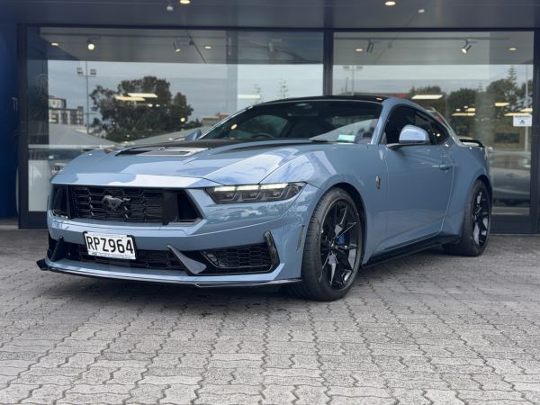 2025 Ford Mustang DARK HORSE MANUAL image