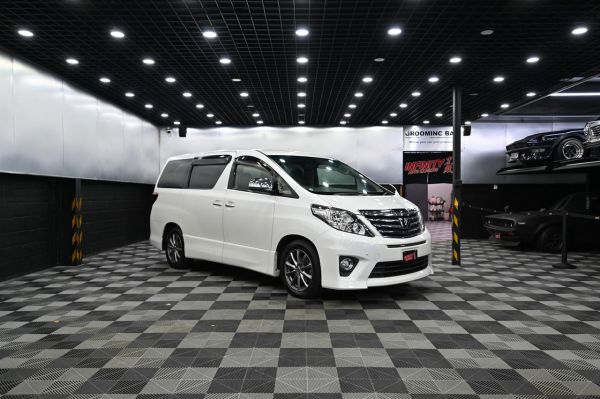 2012 Toyota Alphard People Mover 240S Package image