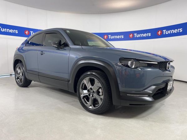 2022 Mazda MX-30 SUV Takami image