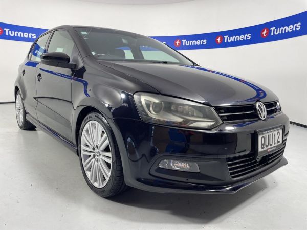 2015 Volkswagen Polo Hatchback image