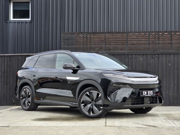 2026 BYD SEALION 8 Premium AWD image