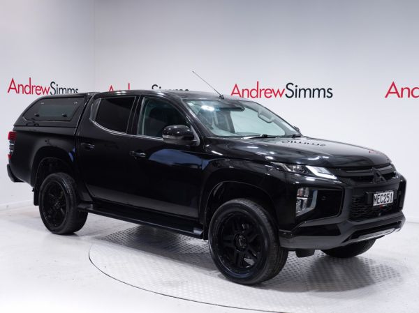 2019 Mitsubishi Triton VRX 2.4D 4WD 6AT 4Dr Ute image