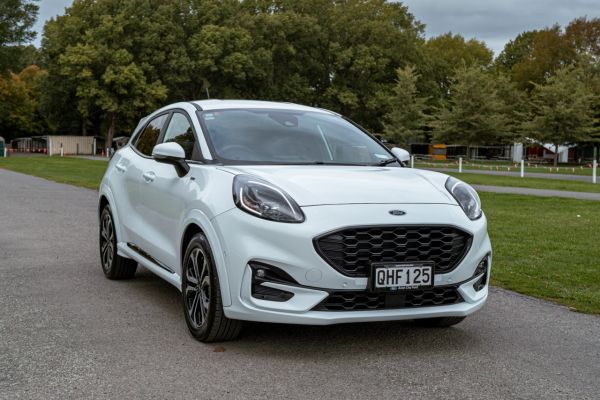 2023 Ford Puma ST-Line 1.0 litre Ecoboost Hybrid image