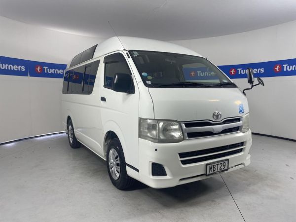 2011 Toyota Hiace Van Wheel Chair Lift Van image