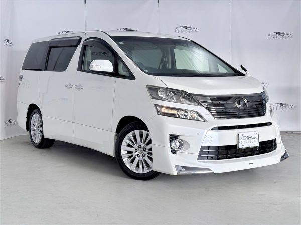 2012 Toyota Vellfire 2.4Z Sunroof,Black Trim,18'Alloys image