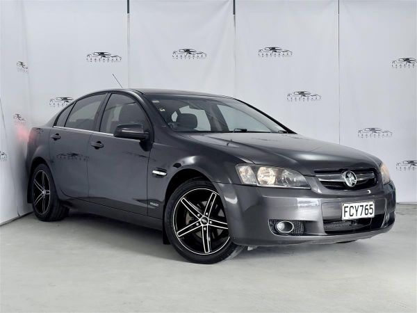 2010 Holden Commodore BERLINA V6 Low km 6AT Bluetooth image