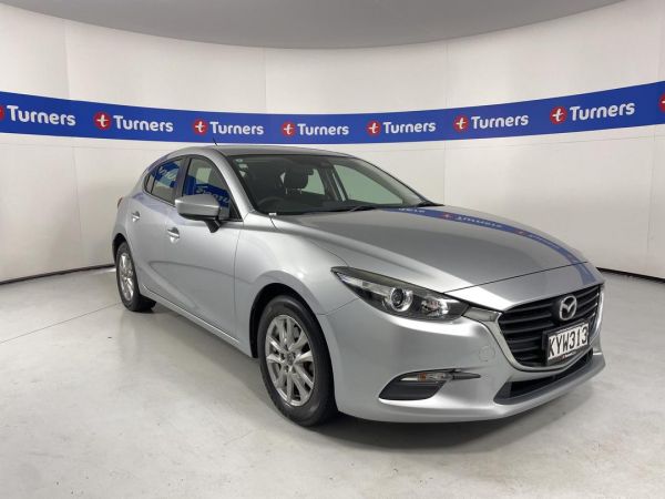 2017 Mazda Axela (Mazda3) Hatchback GLX image