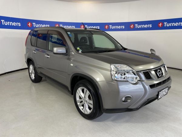 2011 Nissan X-Trail Wagon image