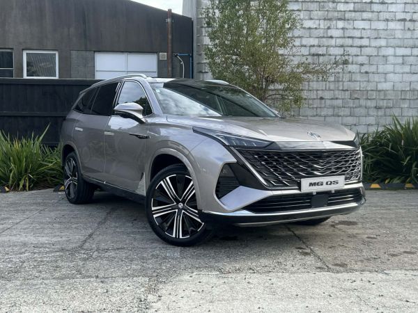 2026 MG QS Essence 2.0PT/9AT image