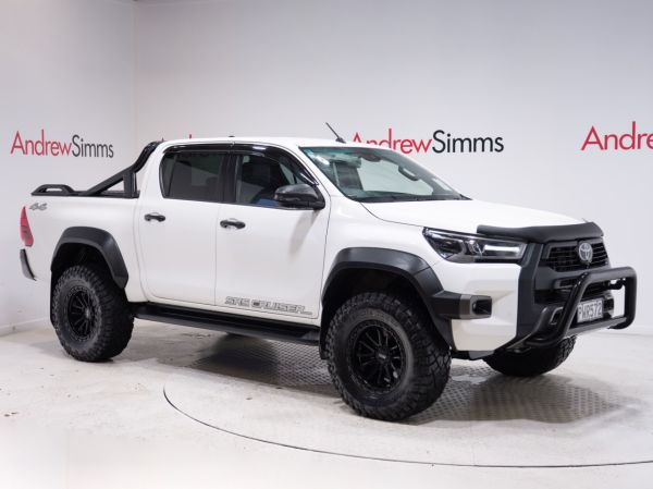 2023 Toyota Hilux SR5 Cruiser Wide Track 2.8D 4WD 4Dr Ute image