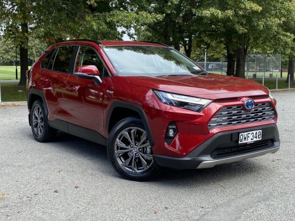 2024 Toyota RAV4 GXL 2.5P HV ECVT AWD SUV image