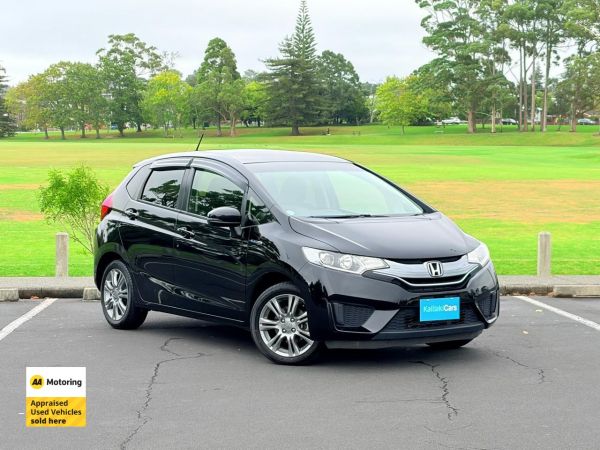 2014 Honda Fit Hatchback HYBRID L PACKAGE image
