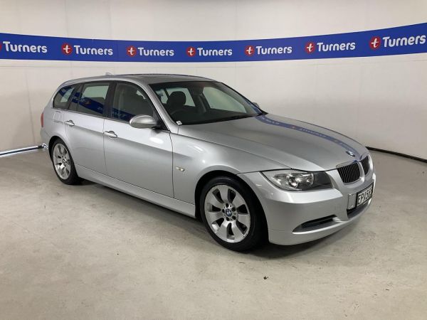 2006 BMW 325i Wagon image